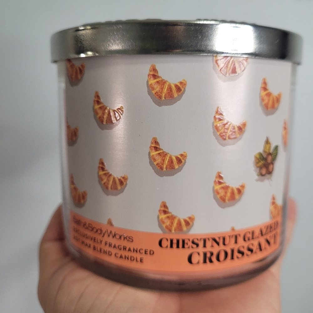 Bath & Body Works "Chestnut Glazed Croissant" 3-Wick Scented Candle.